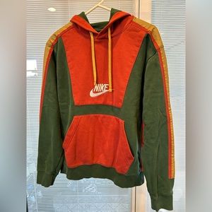 Men’s Med Nike Sportswear Club Fleece Multicolor Hoodie